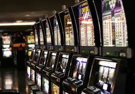 Các nút hay gặp trong Slot Machine là gì? Thông tin chi tiết