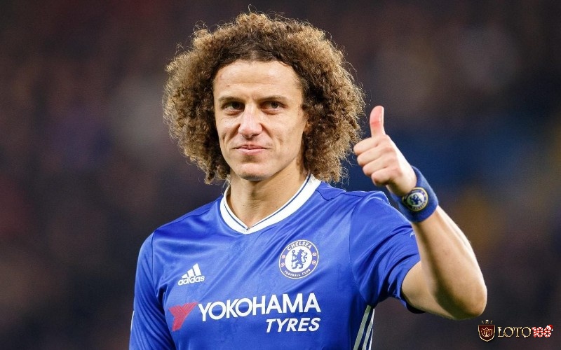 Hậu vệ David Luiz dưới màu áo Chelsea