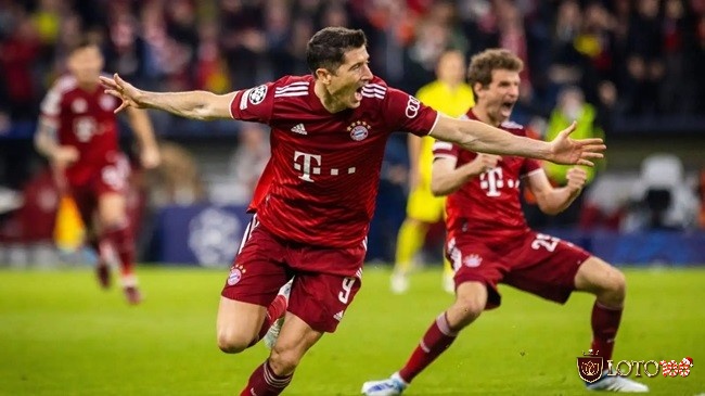 Robert Lewandowski tham gia thi đấu 222 trận cho CLB Bayern Munich và ghi 148 bàn 