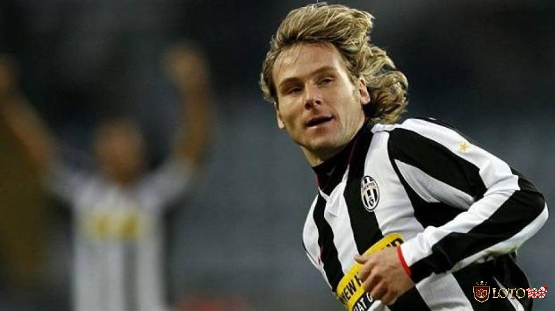  Pavel Nedved là một cầu thủ tài năng của CLB Juventus