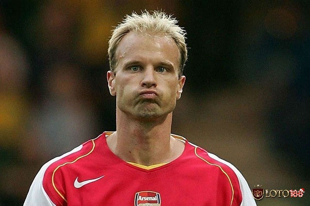 Đội hình xuất sắc nhất Arsenal - Dennis Bergkamp